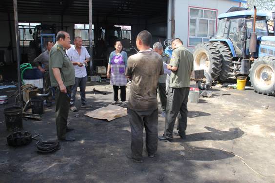 博州农机局开展双随机、一公开工作专项检查