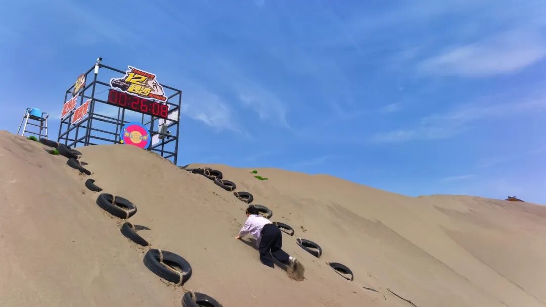 精河县木特塔尔沙漠景区开园啦