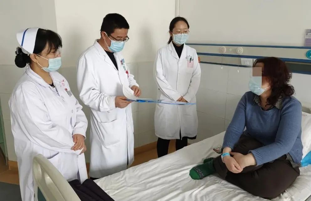 州人民医院医生妙手治抑郁患者