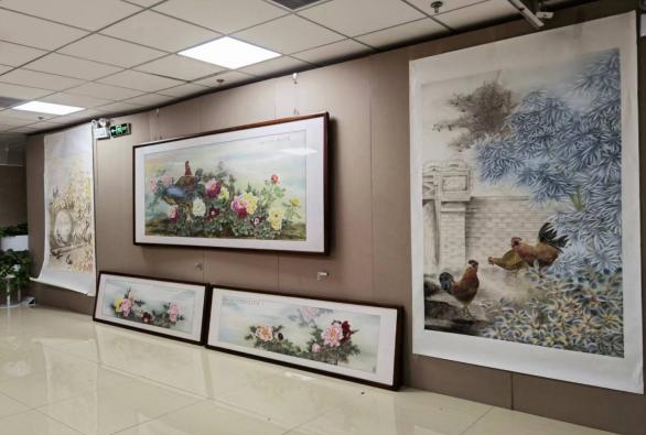 画家曹桂琴来博州书画院美术馆访问交流