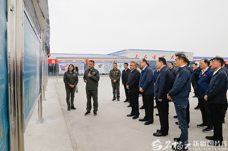 湖南省党政代表团来疆考察对接对口支援与合作发展工作